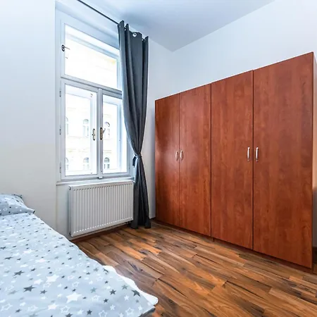 Apartmán Kamenicka 23