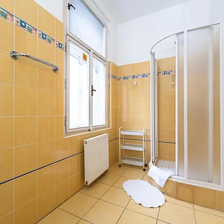 Kamenicka 23 Apartmán *