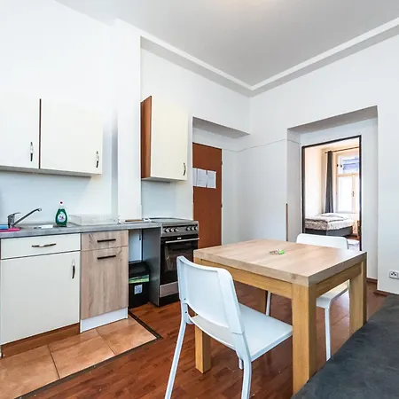 Kamenicka 23 Apartmán *