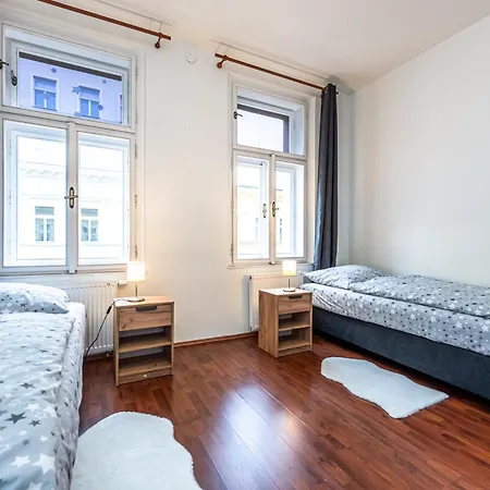 Kamenicka 23 Apartmán