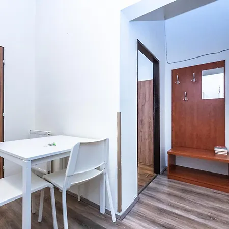 Kamenicka 23 Apartmán *