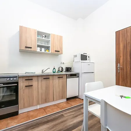 Kamenicka 23 Daire Prag