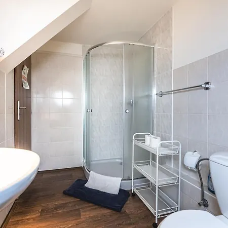 Kamenicka 23 * Prag