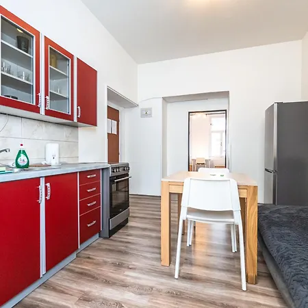 Kamenicka 23 Daire Prag